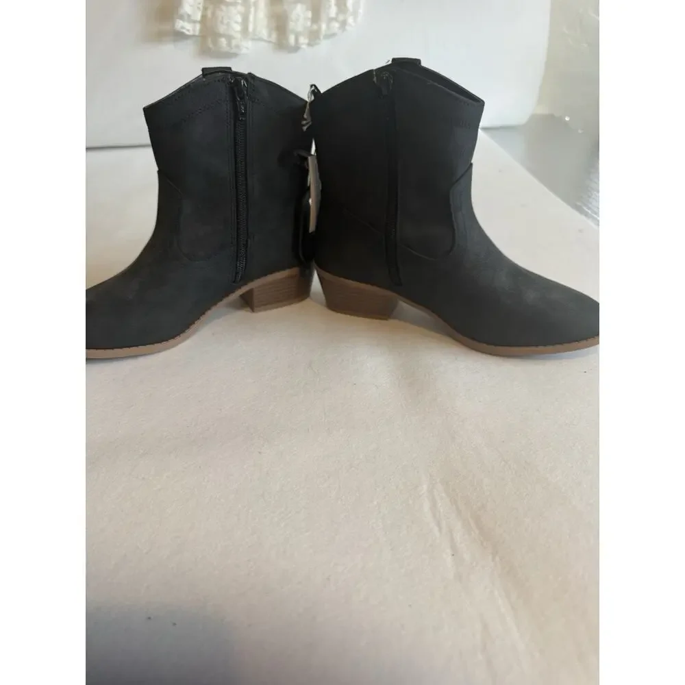 Old Navy Faux Suede Grey Ankle Booties, Size 5y Inside Zip